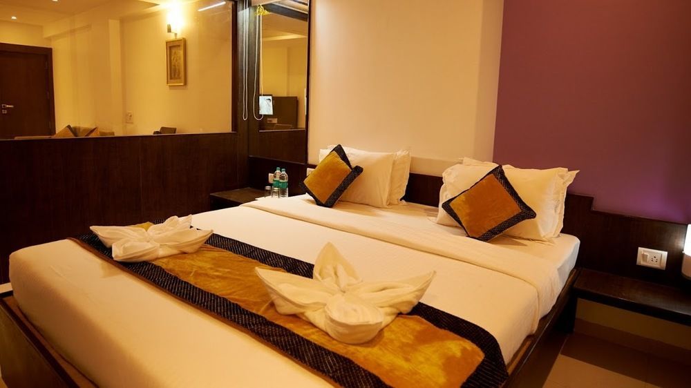 Hotel Golden View Sirdi Kültér fotó